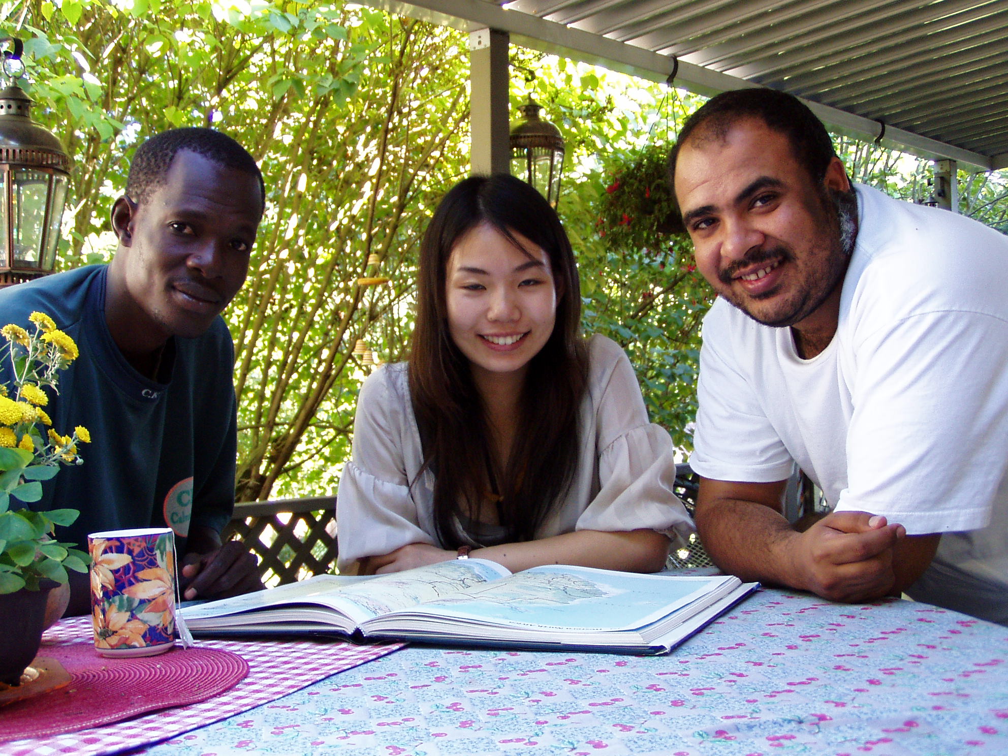 OLYMPUS DIGITAL CAMERA